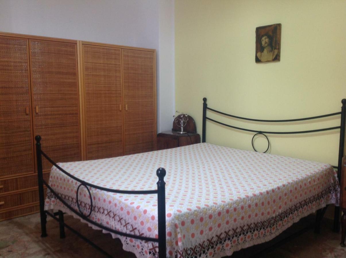 Bed&Breakfast La Casetta SantʼAlessio Siculo Exterior foto