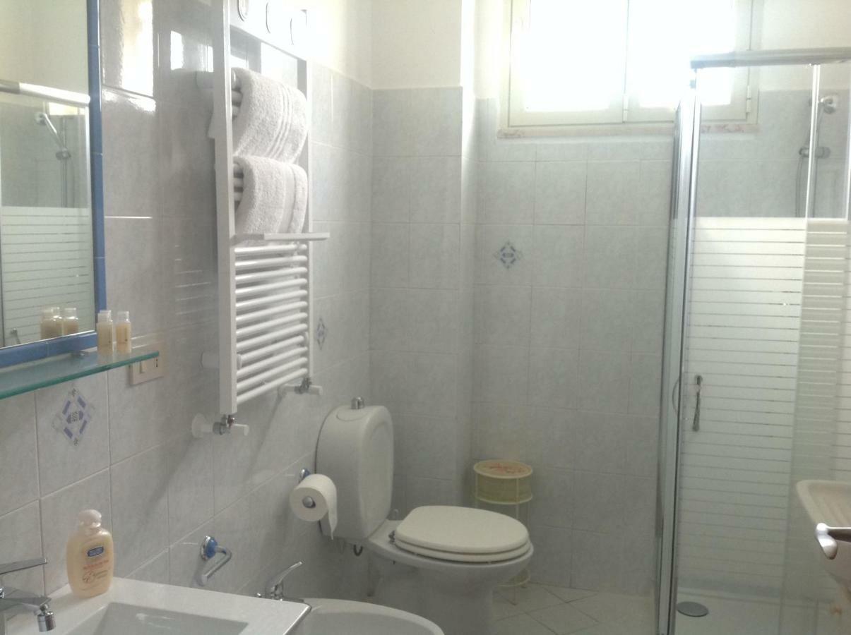 Bed&Breakfast La Casetta SantʼAlessio Siculo Exterior foto